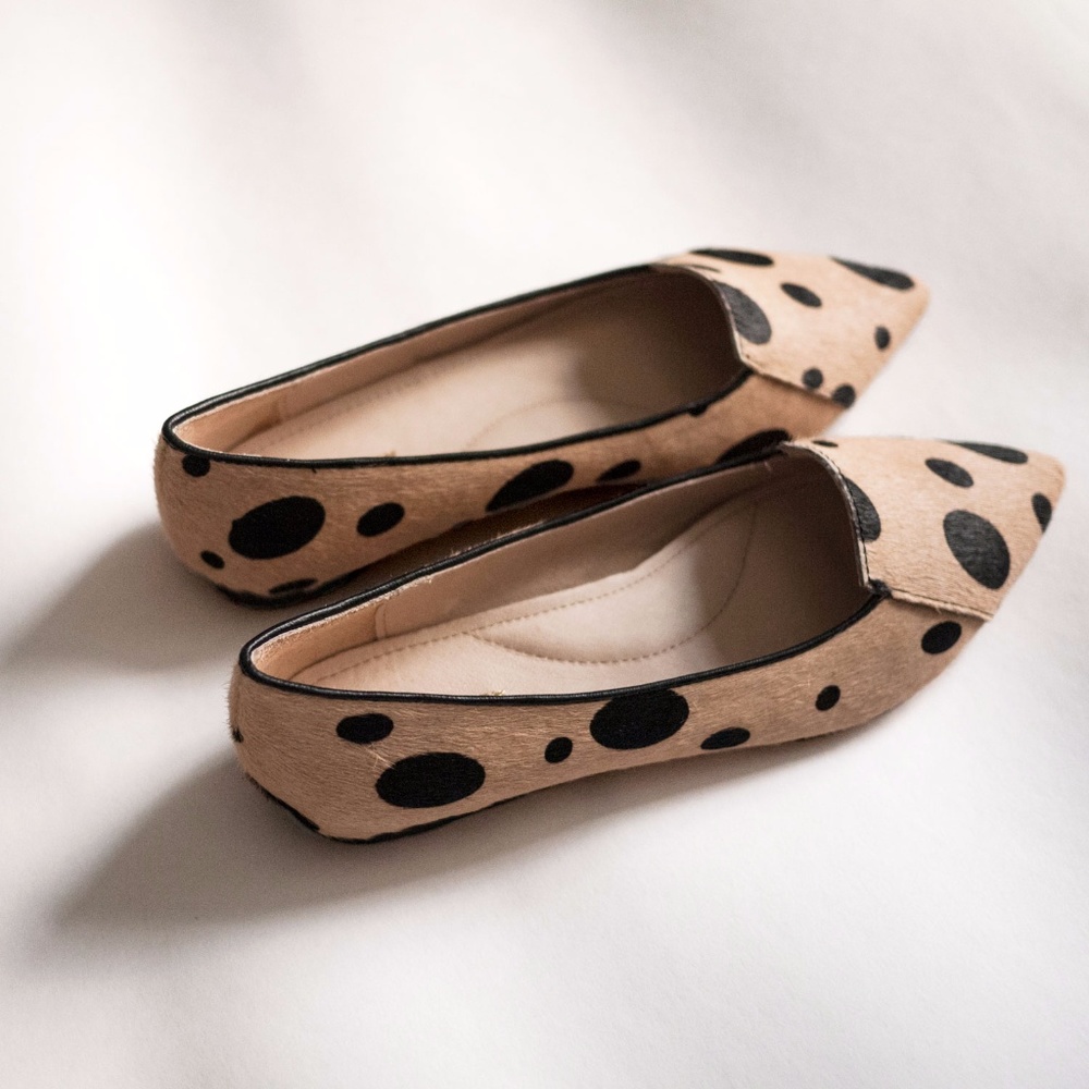 Polkda dot faux fur flats by All Black